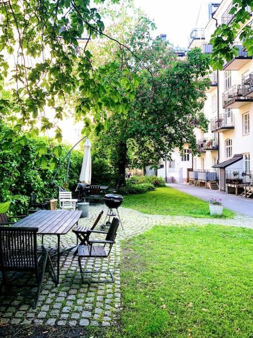 Apartment Lugn Design Laegenhet, I Heta Sofo, Soedermalm Stockholm