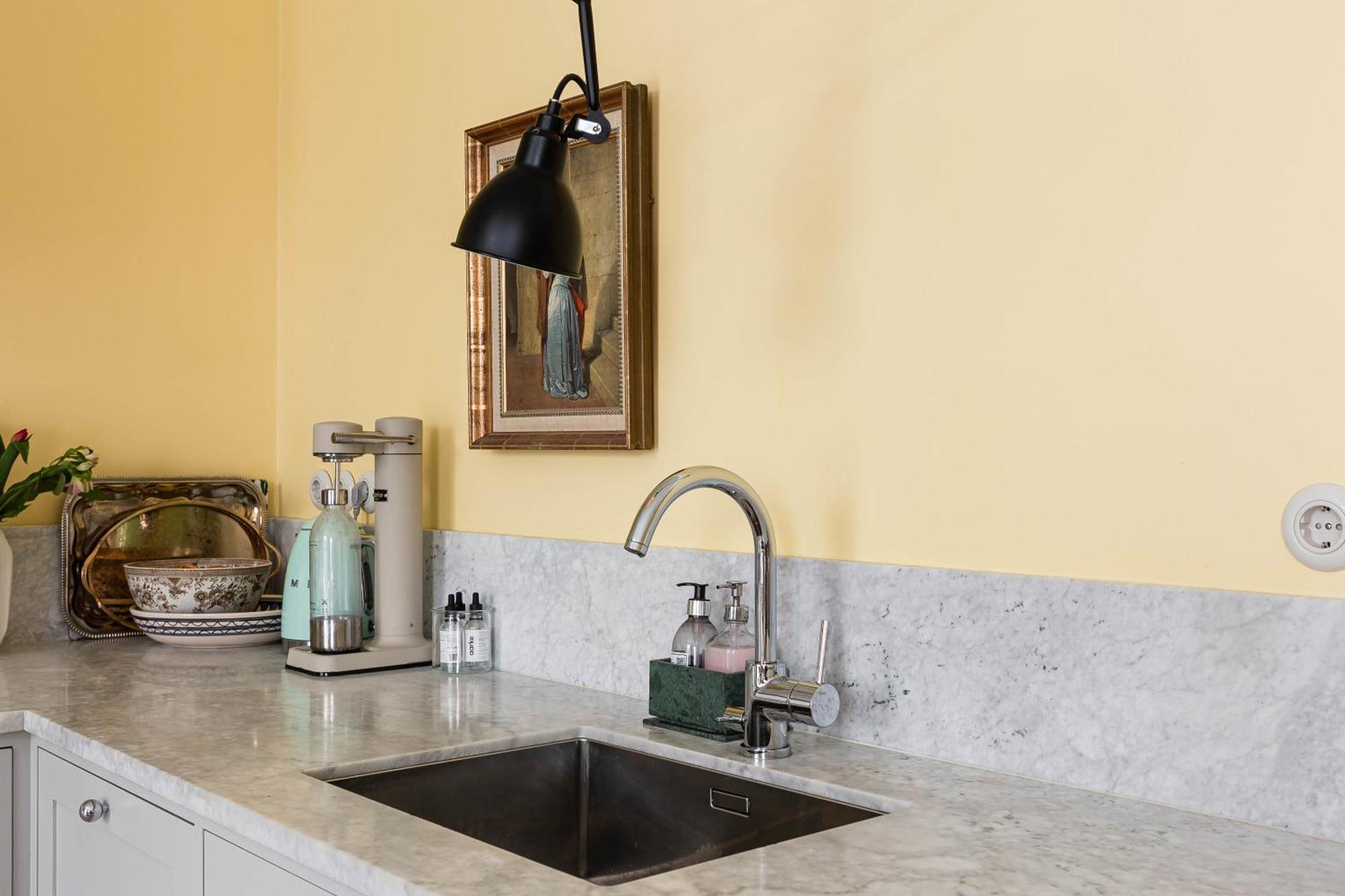 Lugn Design Laegenhet, I Heta Sofo, Soedermalm Stockholm