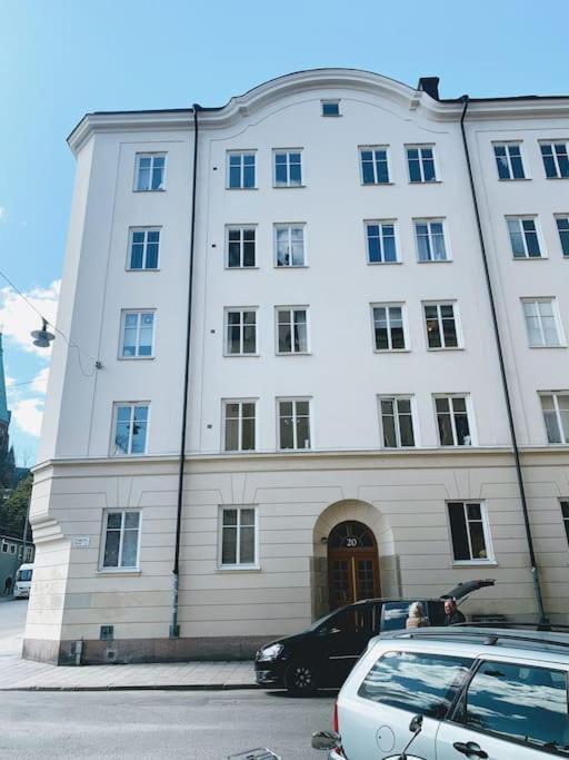 Lugn Design Laegenhet, I Heta Sofo, Soedermalm